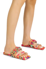 Archi Chain Ruffle Square Toe Flat Sandals