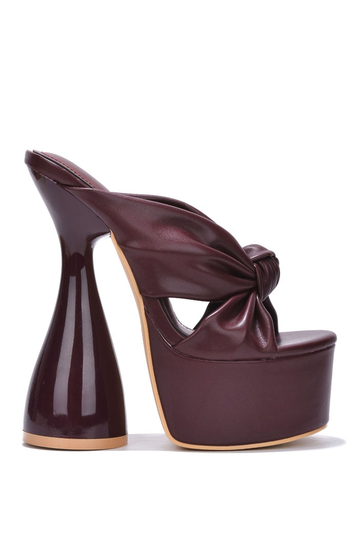 UrbanOG - Evalyn Round Toe Platform Block High Heels - HEELS