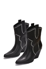 Hanoya Cowboy Boots Pointed Toe Block Heels Diamante Detail