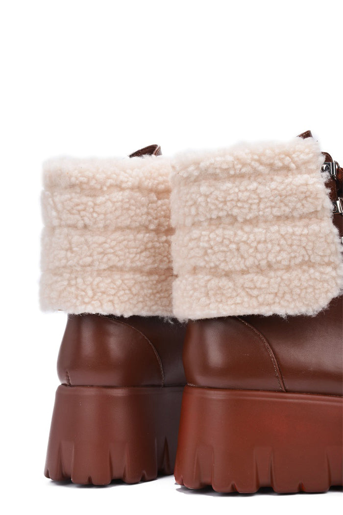 UrbanOG - Snowdrop Fur Round Toe Lug Platform Booties - BOOTIES